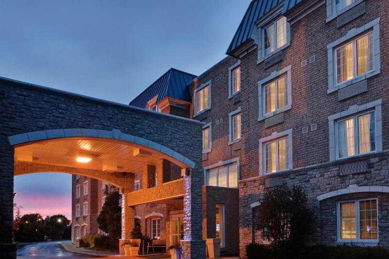 Holiday Inn Express Whitby Oshawa By Ihg מראה חיצוני תמונה