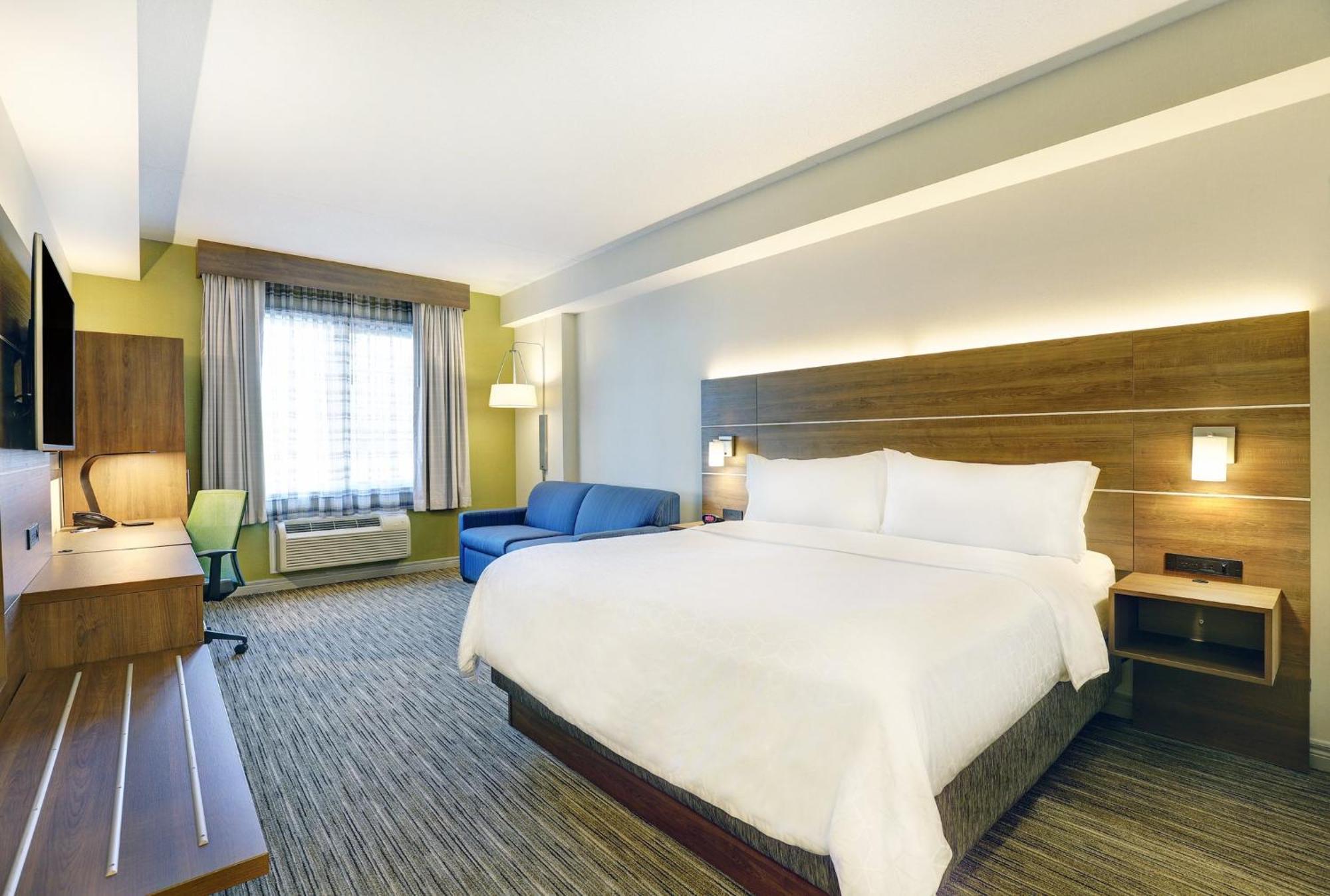 Holiday Inn Express Whitby Oshawa By Ihg מראה חיצוני תמונה